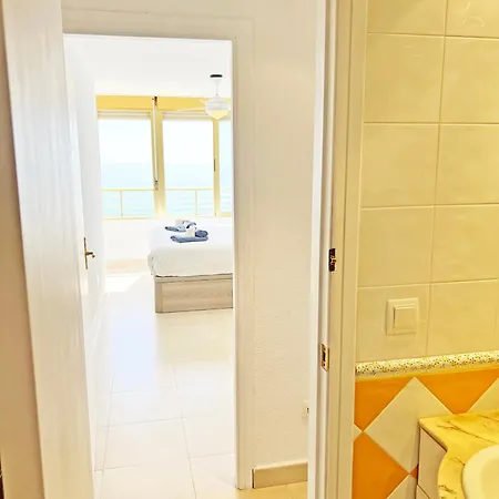 Oasis Frente Al Mar. Parking Gratis إل كامبيلو